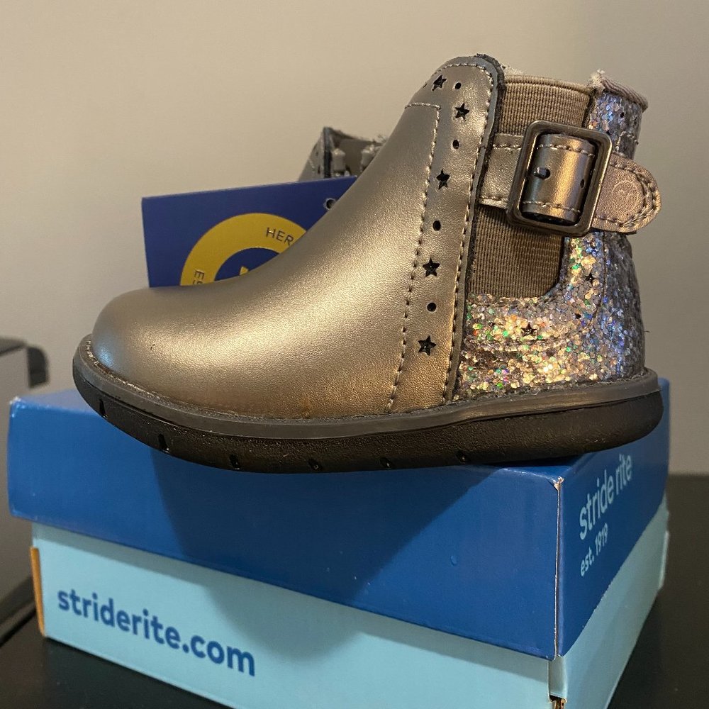 STRIDE RITE | STRETCH  Agnes Boot Pewter (4.5)